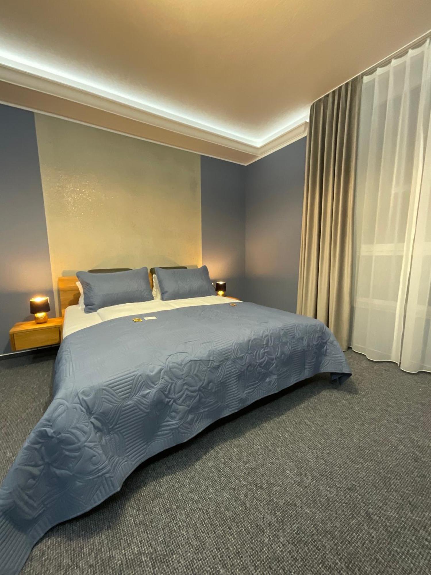 Hotel Residenz Luxury Apartments Metzingen  Dış mekan fotoğraf