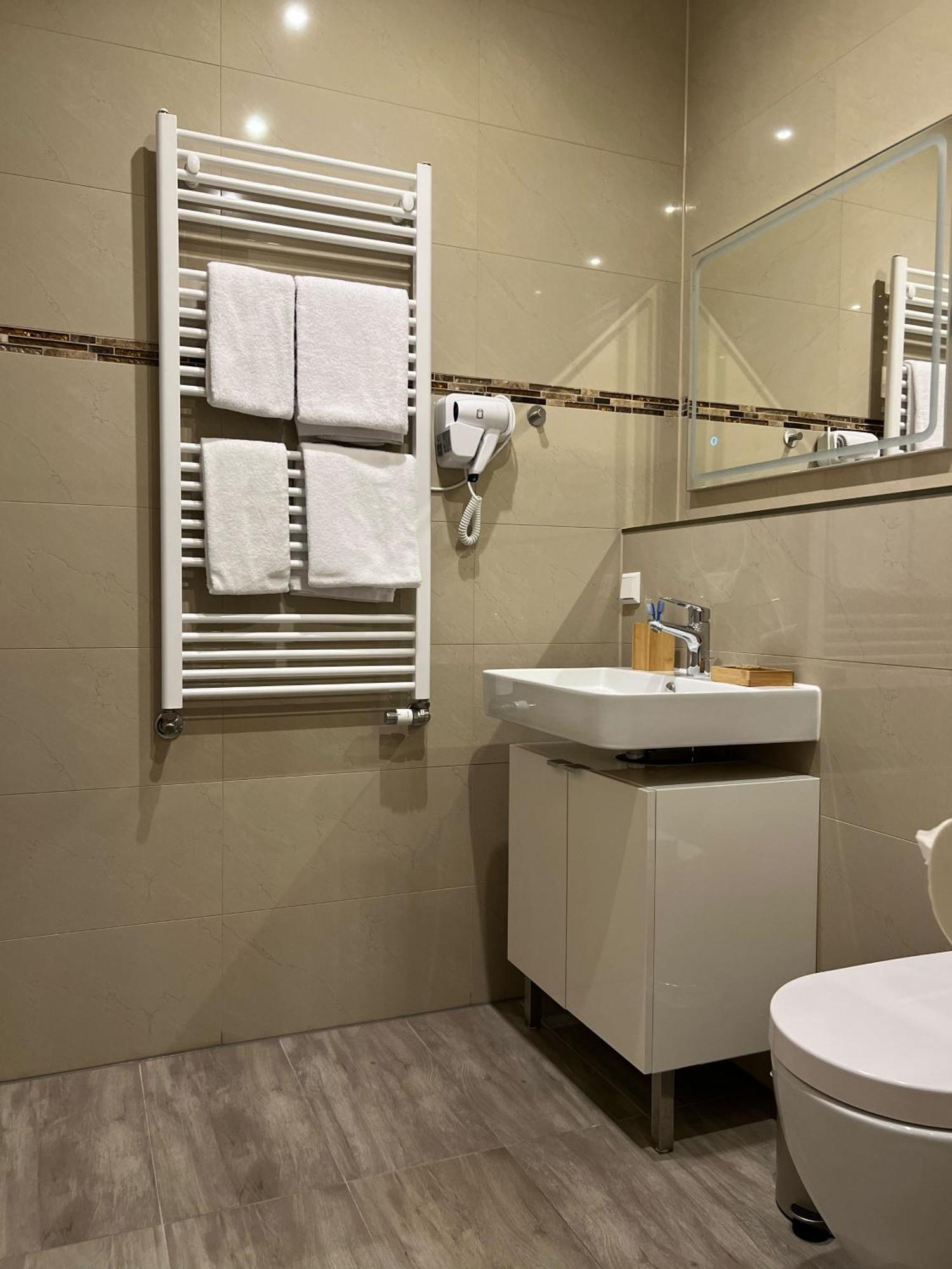 Hotel Residenz Luxury Apartments Metzingen  Dış mekan fotoğraf